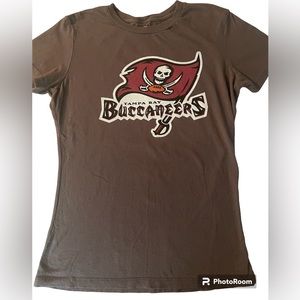 Tampa Bay Buccaneers Women’s Short Sleeve T-Shirt
